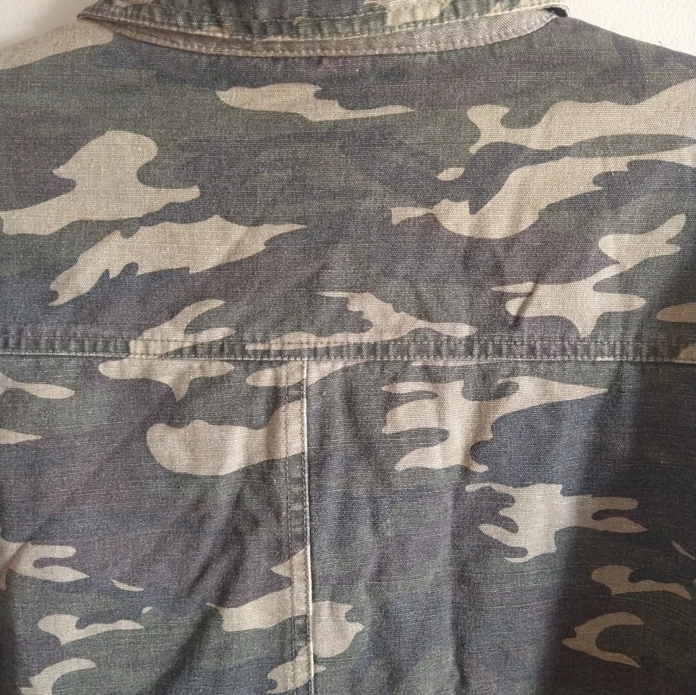 Zanerobe Men's‎ Military Camo Jacket Solid Buttons Up Shirt Size M